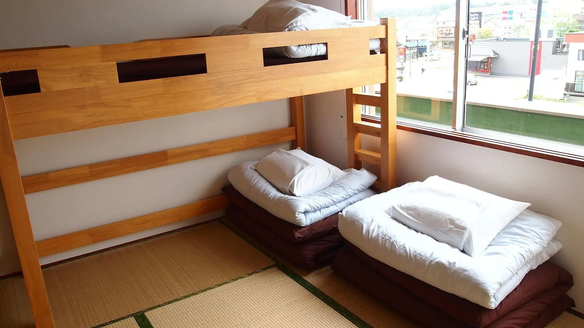 Khaosan Chitose Family Hostel 0*, Chitose (Hokkaido)