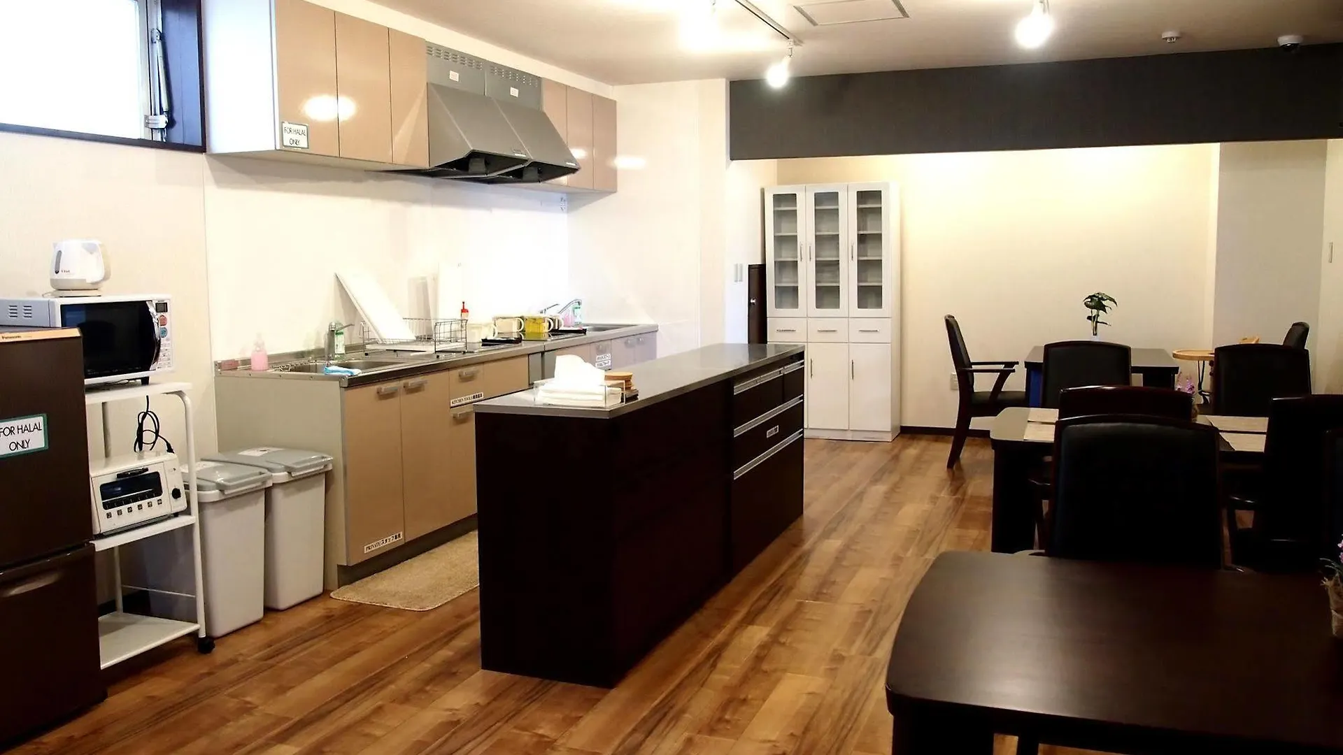 Khaosan Chitose Family Hostel