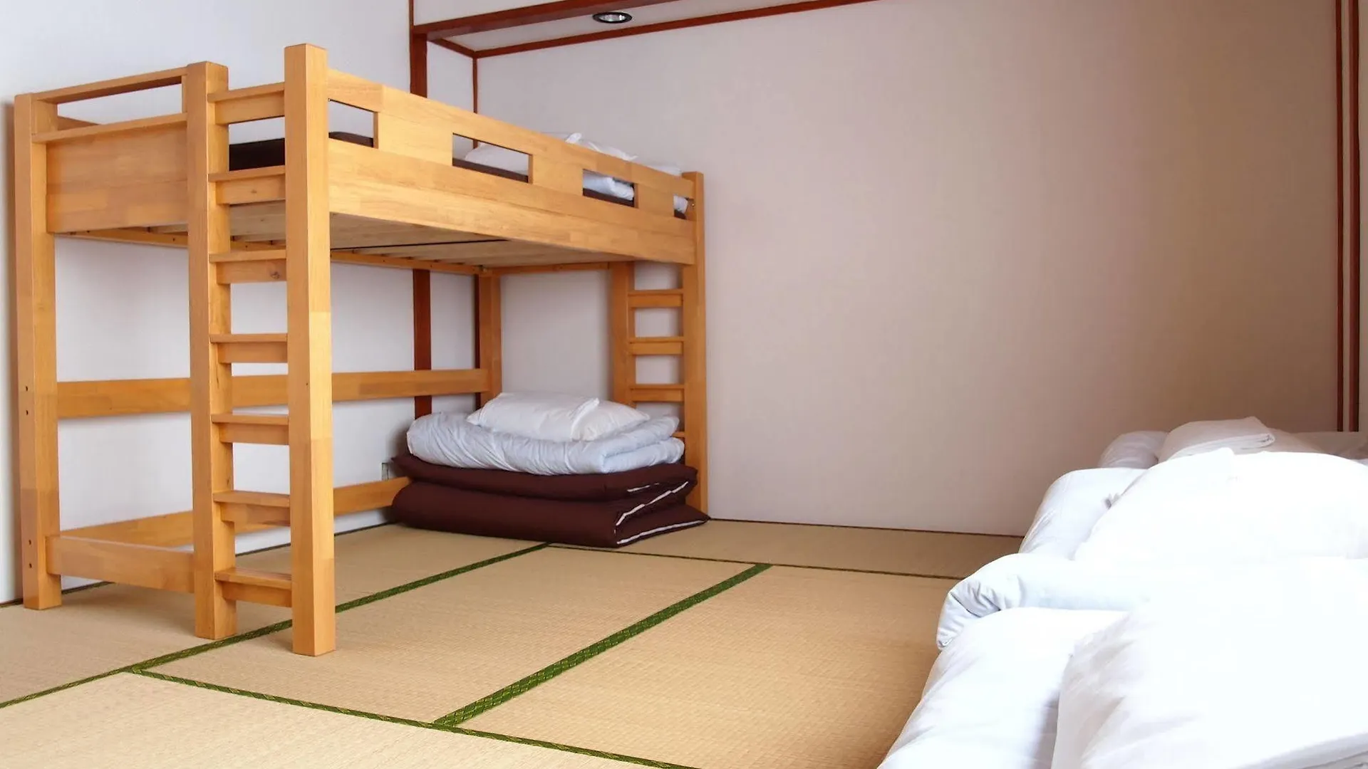 Khaosan Chitose Family Hostel 日本