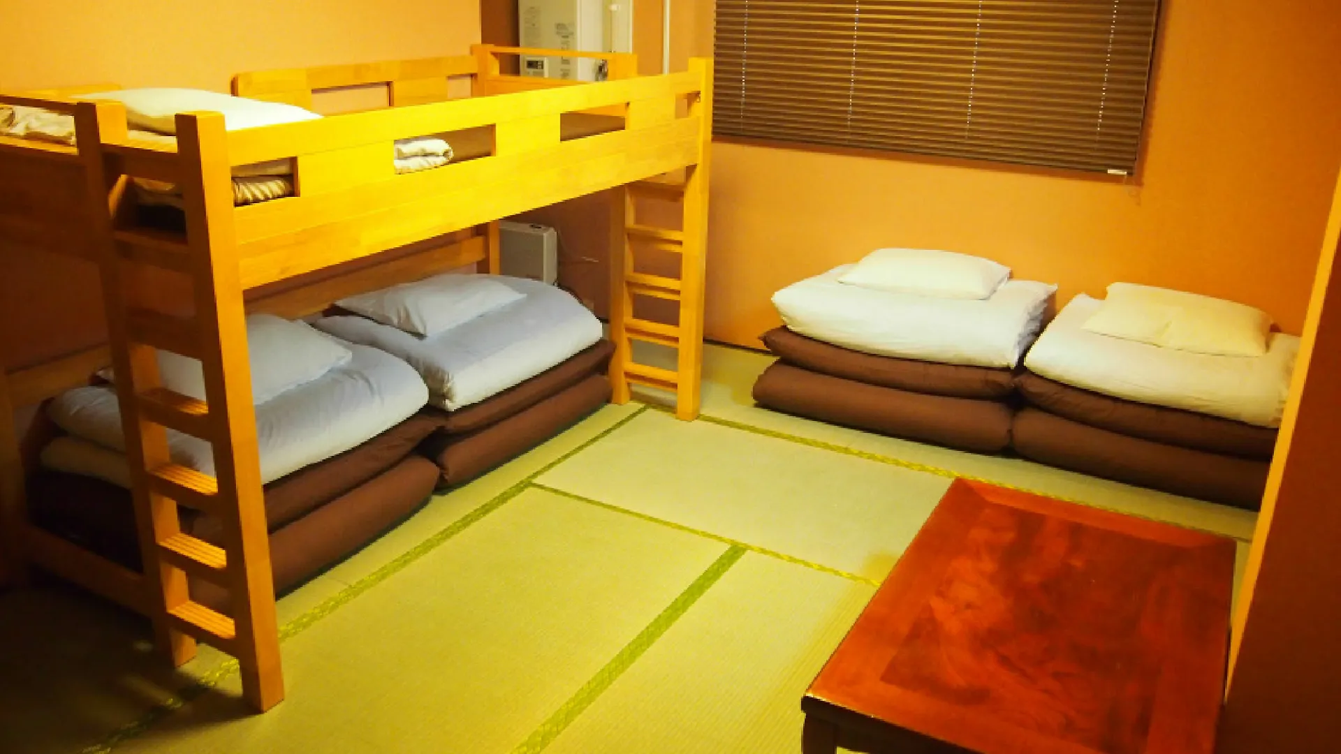 Khaosan Chitose Family Hostel 0*, 千歳市